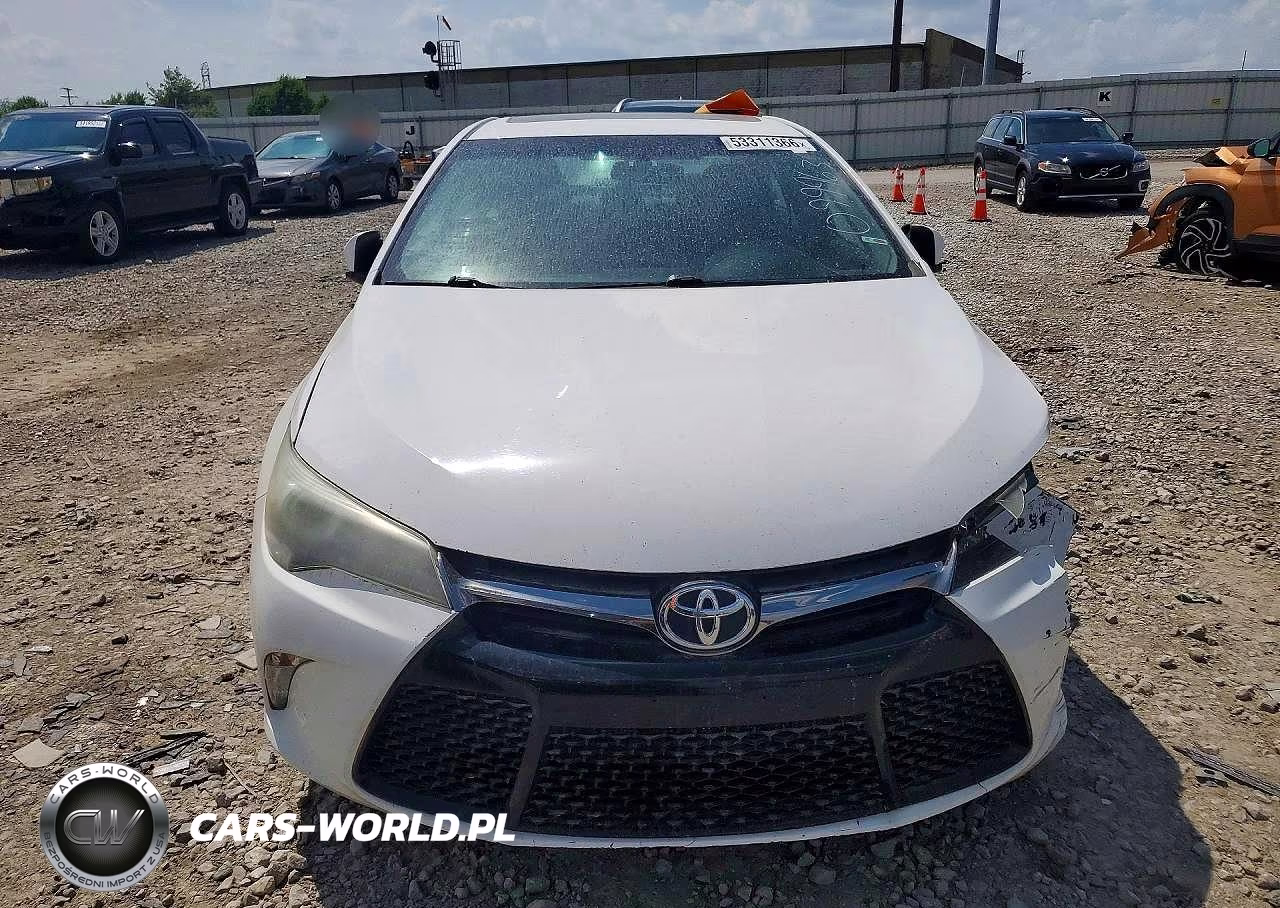 2015 Toyota Camry Se VIN:4T1BF1FKXFU099963 - 5