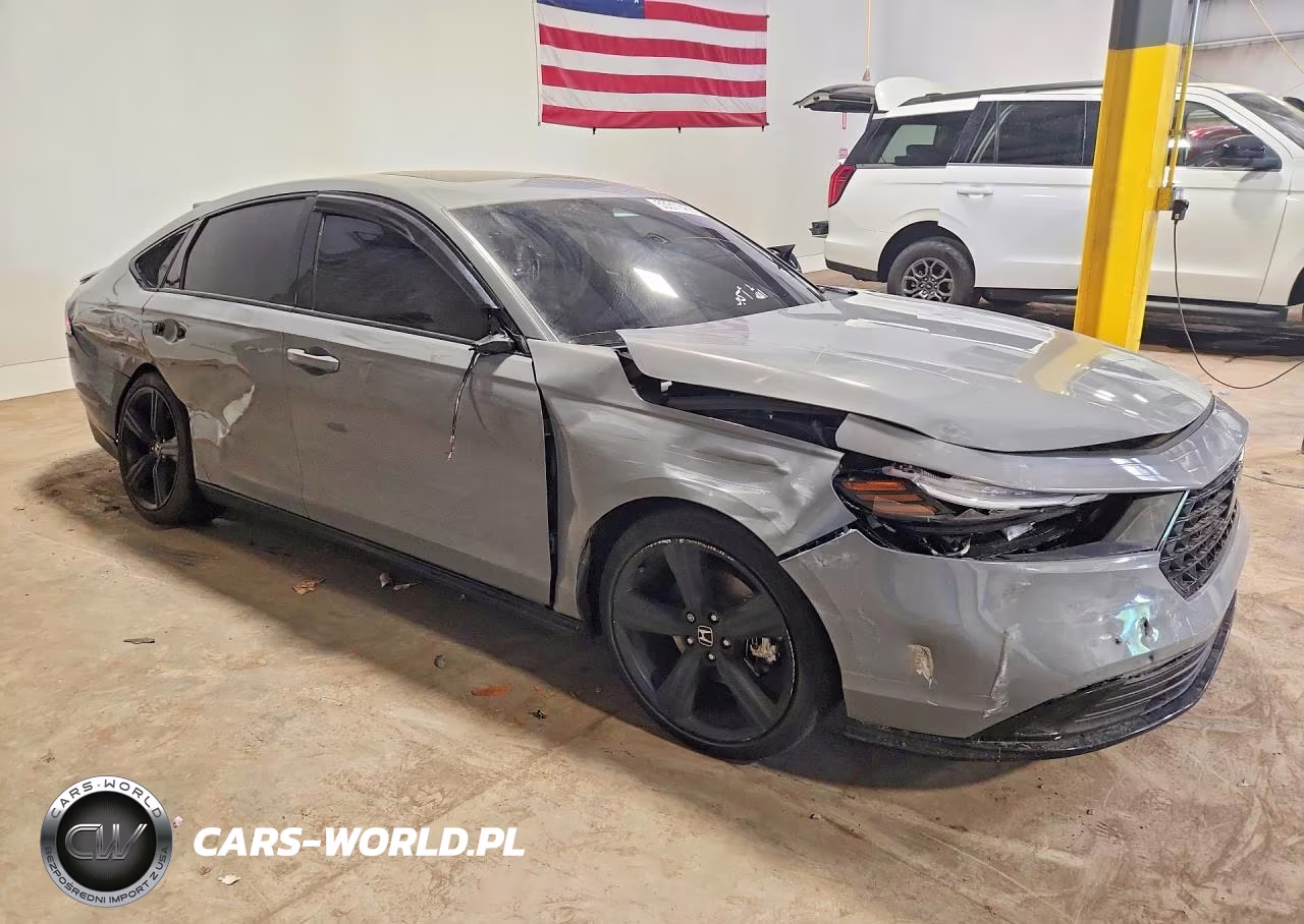 2024 Honda Accord Hybrid Sport-L VIN:1HGCY2F73RA087441 - 4