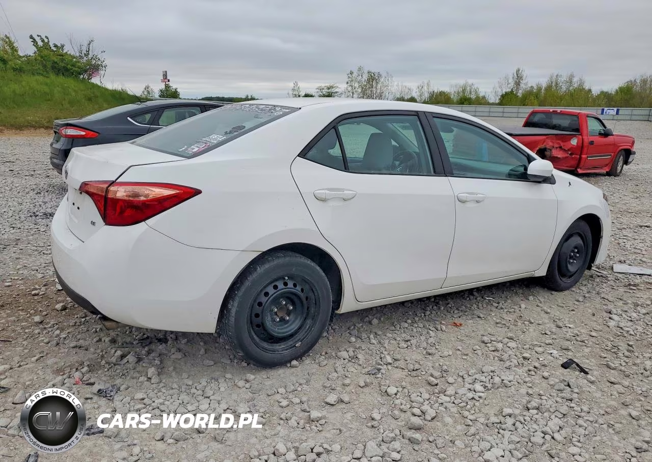 2019 Toyota Corolla Le VIN:2T1BURHE4KC242512 - 3
