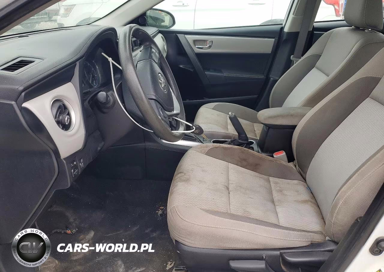 2019 Toyota Corolla Le VIN:2T1BURHE4KC242512 - 7