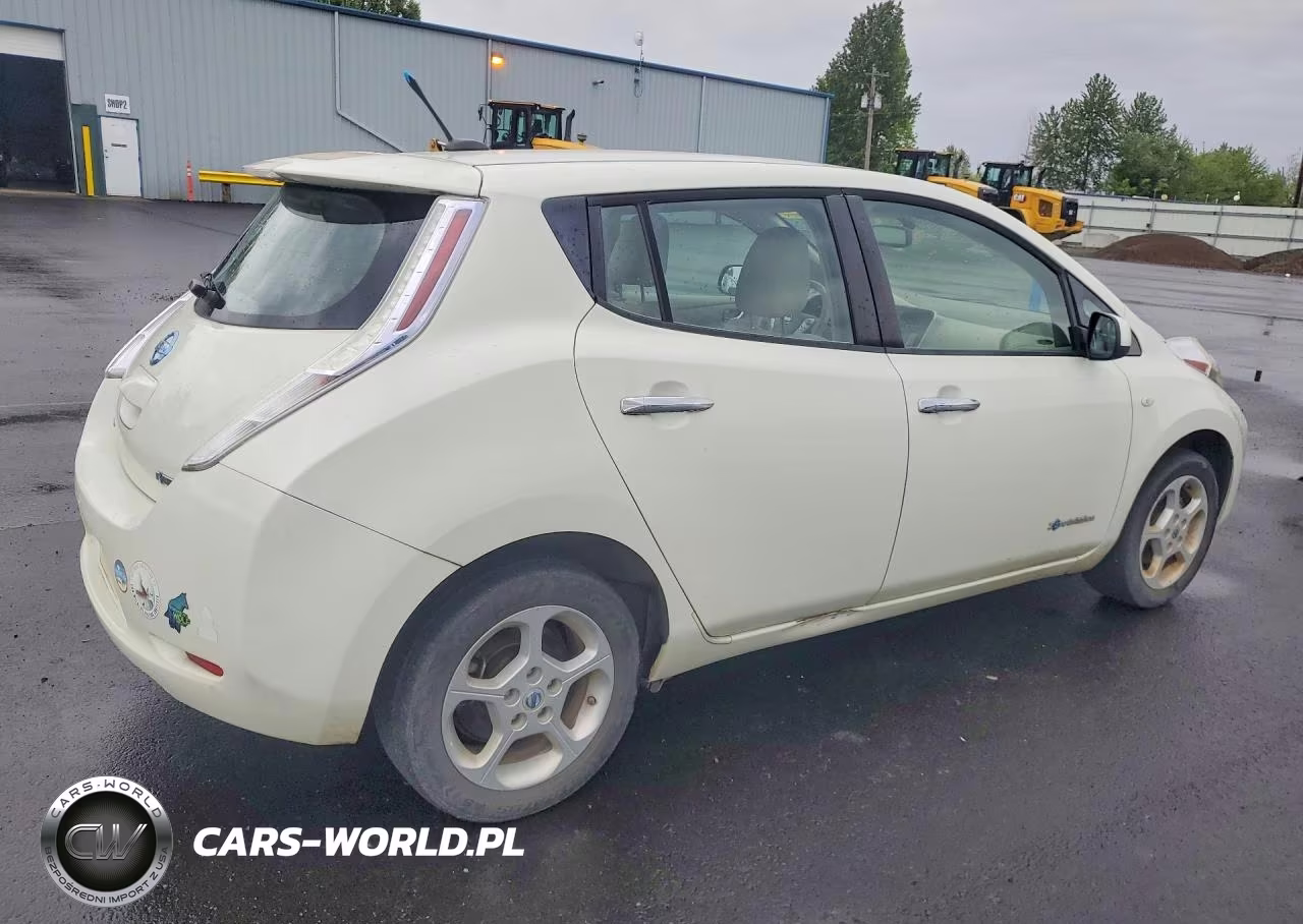 2011 Nissan Leaf Sv VIN:JN1AZ0CP1BT000502 - 3