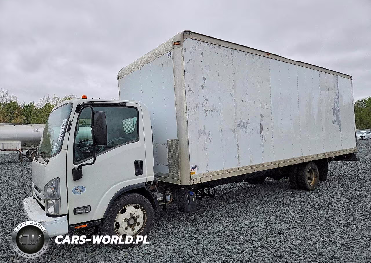 2018 Isuzu Nrr