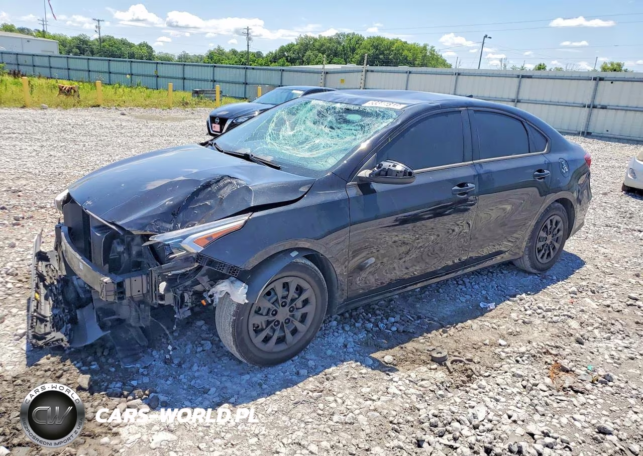 2022 Kia Forte Fe – zdjęcie 1 z 12