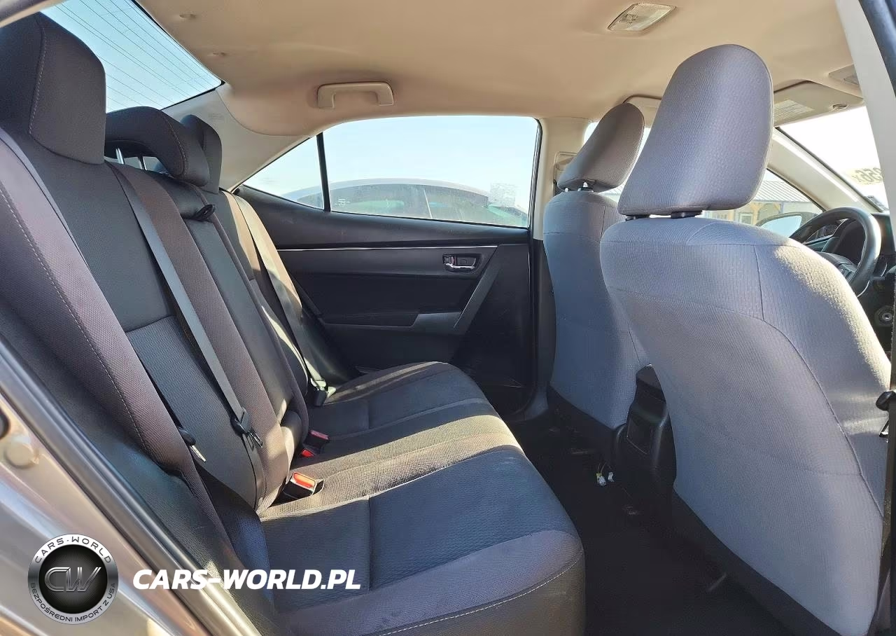 2019 Toyota Corolla Le VIN:2T1BURHE0KC192398 - 10