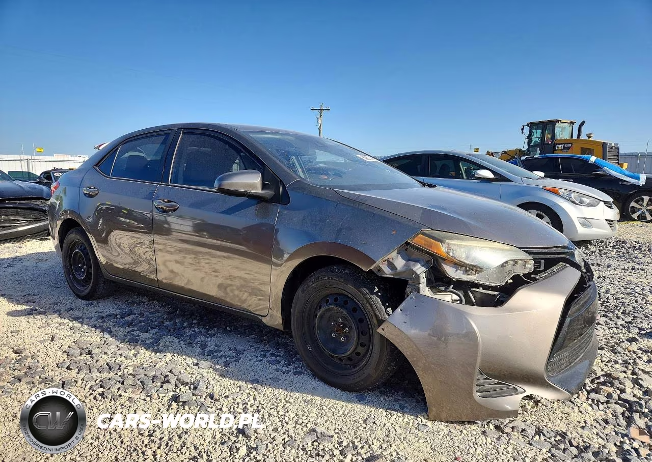 2019 Toyota Corolla Le VIN:2T1BURHE0KC192398 - 4