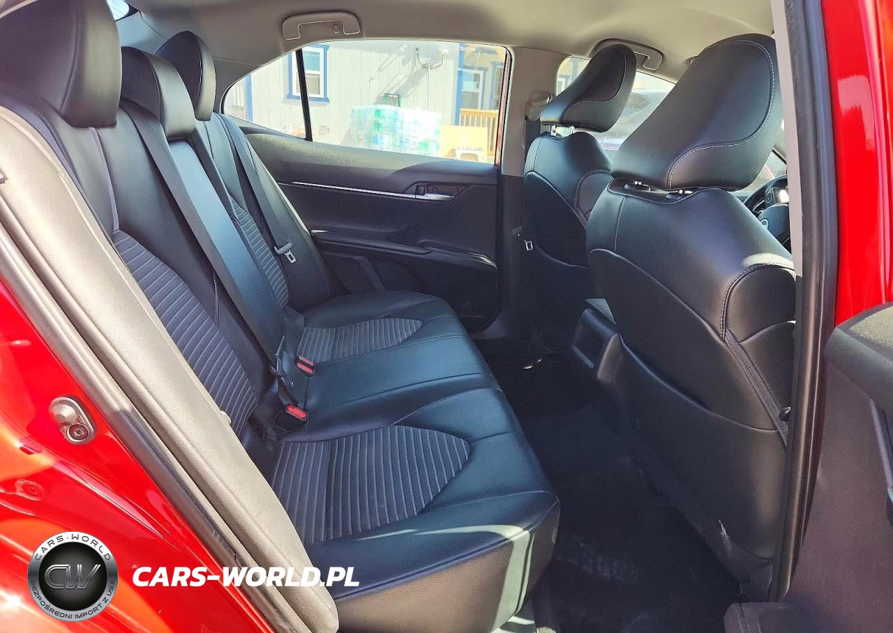 2021 Toyota Camry Se VIN:4T1G11AK1MU427666 - 10