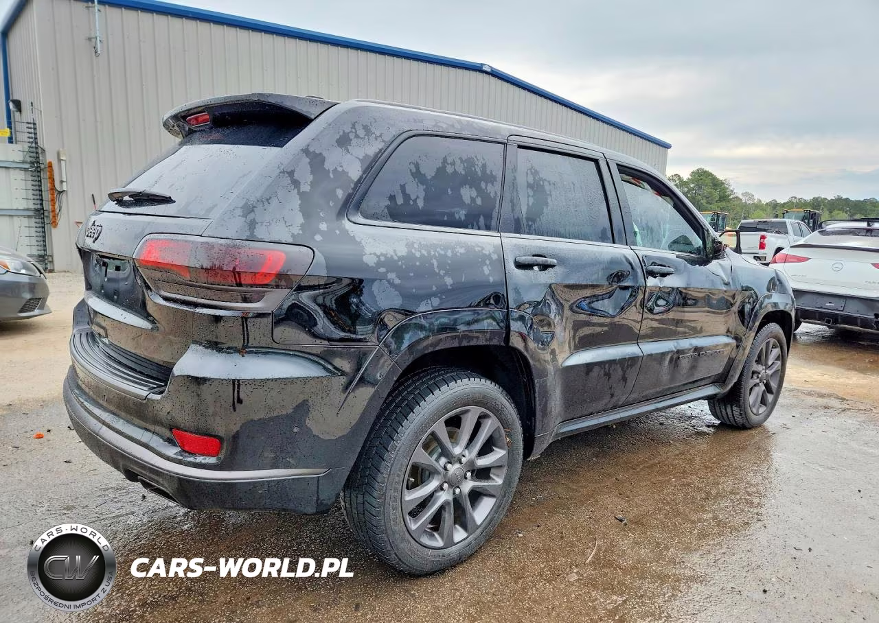 2018 Jeep Grand Cherokee Overland VIN:1C4RJECG0JC125185 - 3