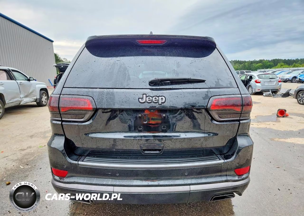 2018 Jeep Grand Cherokee Overland VIN:1C4RJECG0JC125185 - 6