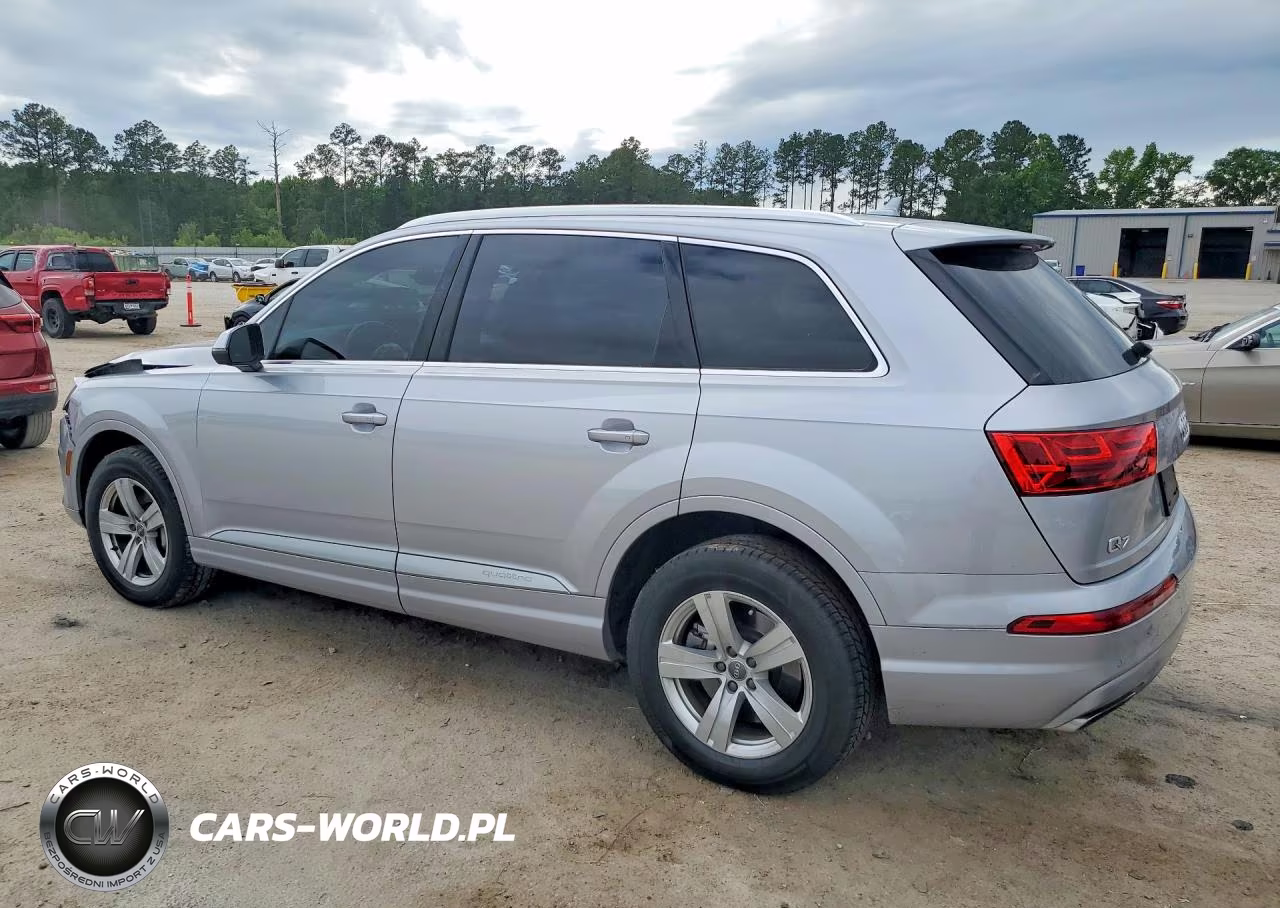 2018 Audi Q7 Premium VIN:WA1AHAF70JD035861 - 2