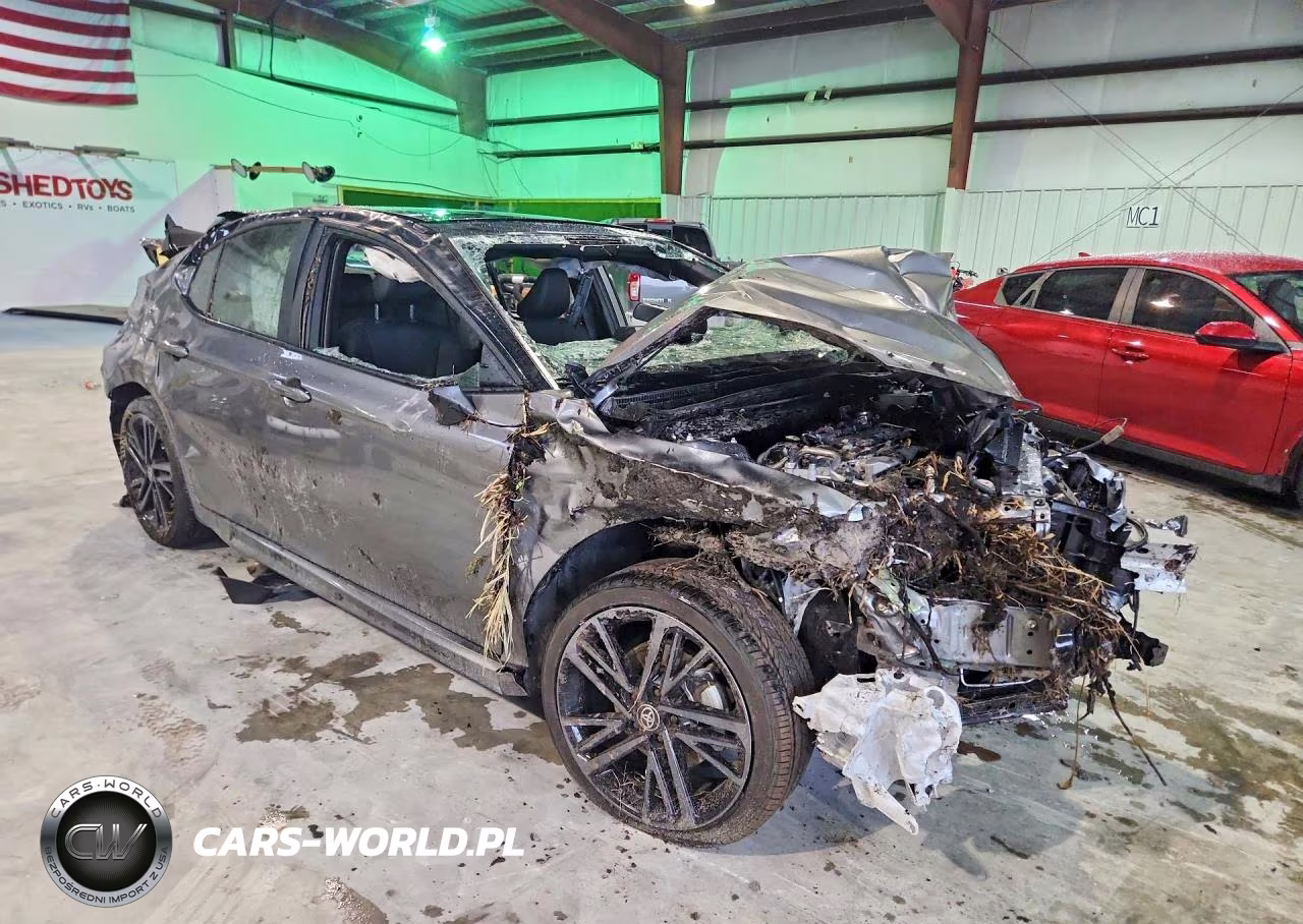 2026 Toyota Camry Xse VIN:4T1DAACK7TU664404 - 4