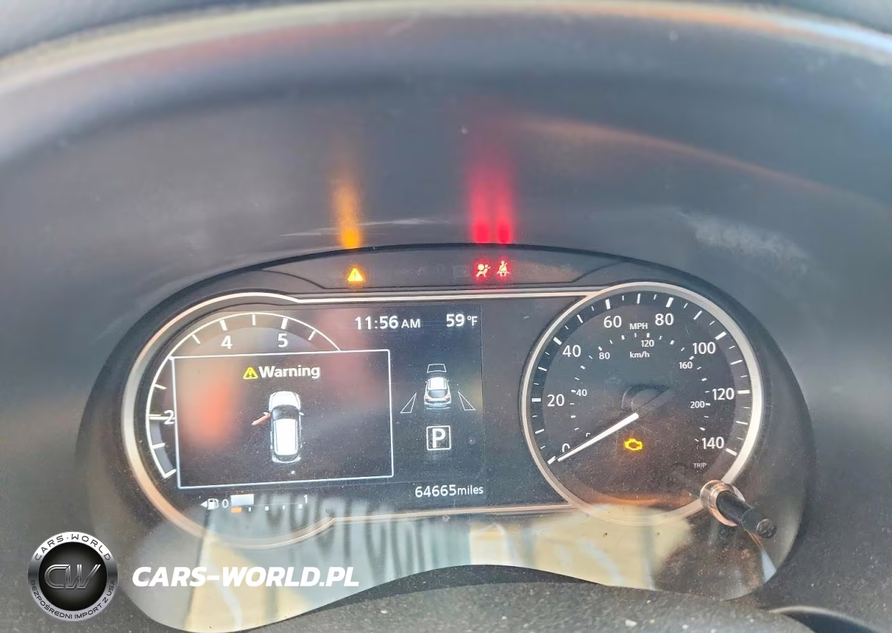 2019 Nissan Kicks Sr VIN:3N1CP5CU7KL550647 - 9