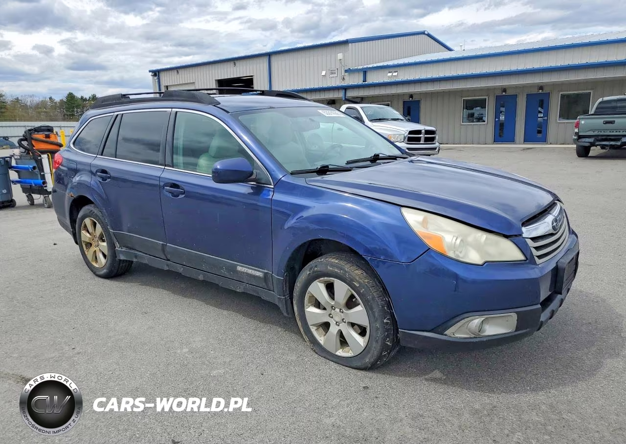 2011 Subaru Outback 2.5I Premium VIN:4S4BRBCC8B3434020 - 4