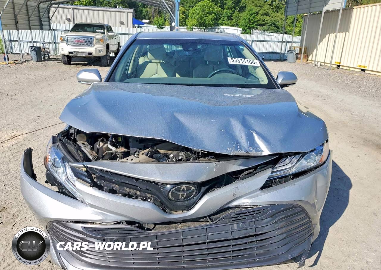 2018 Toyota Camry Xle VIN:4T1B11HK5JU157112 - 5