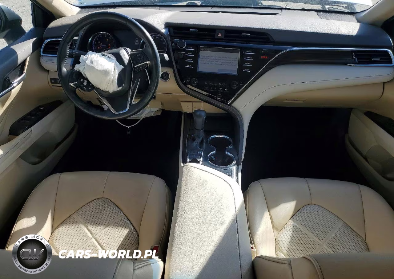 2018 Toyota Camry Xle VIN:4T1B11HK5JU157112 - 8