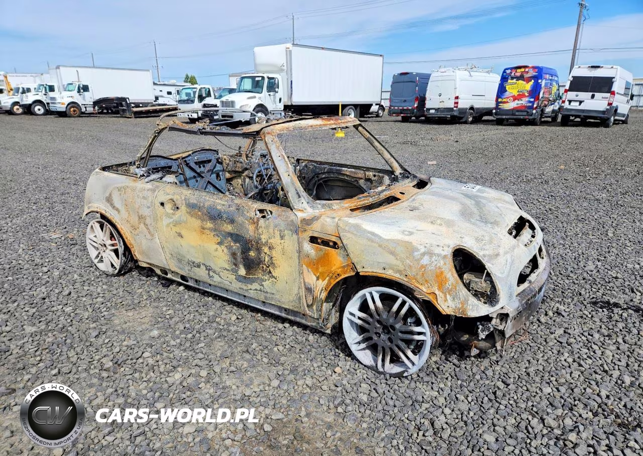 2005 Mini Cooper S VIN:WMWRH33455TF83252 - 4