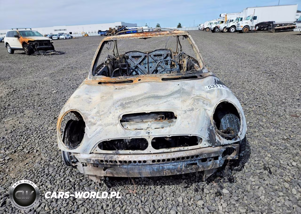 2005 Mini Cooper S VIN:WMWRH33455TF83252 - 5