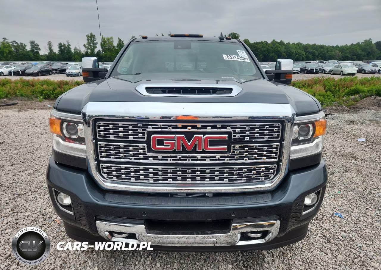 2018 GMC Sierra K3500 Denali VIN:1GT42YEYXJF130861 - 5