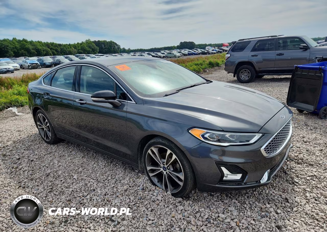 2020 Ford Fusion Titanium VIN:3FA6P0D9XLR133910 - 4