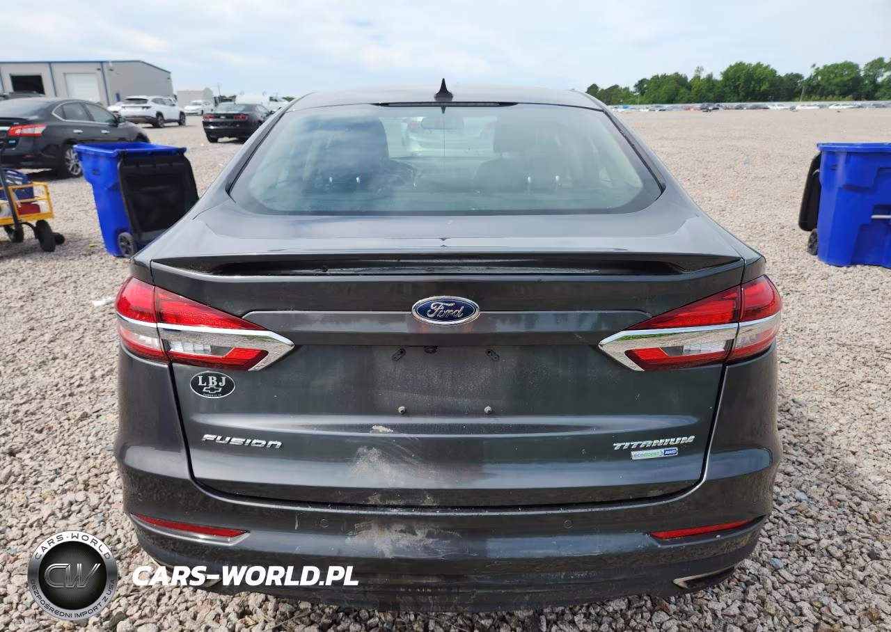 2020 Ford Fusion Titanium VIN:3FA6P0D9XLR133910 - 6