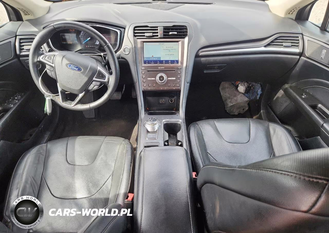 2020 Ford Fusion Titanium VIN:3FA6P0D9XLR133910 - 8
