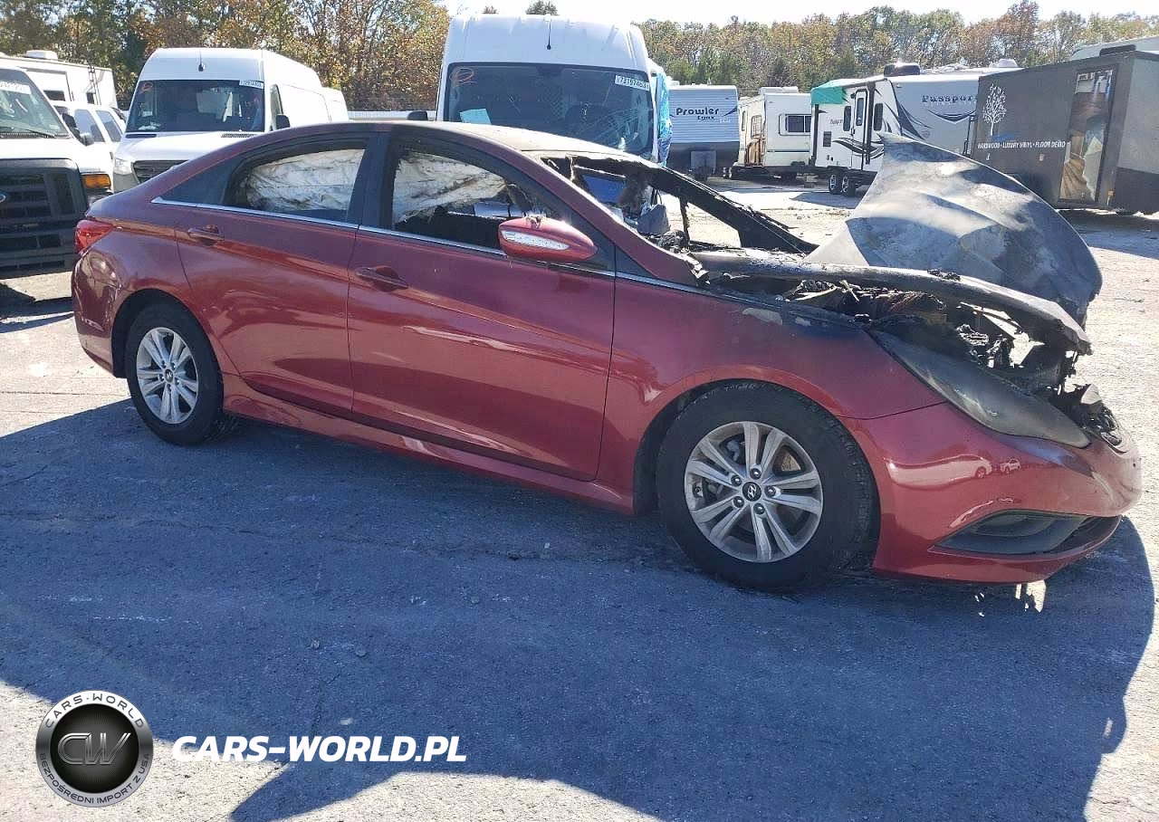 2014 Hyundai Sonata Gls VIN:5NPEB4AC5EH885774 - 4