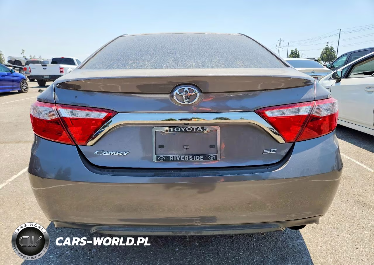 2016 Toyota Camry Se VIN:4T1BF1FK1GU173062 - 6