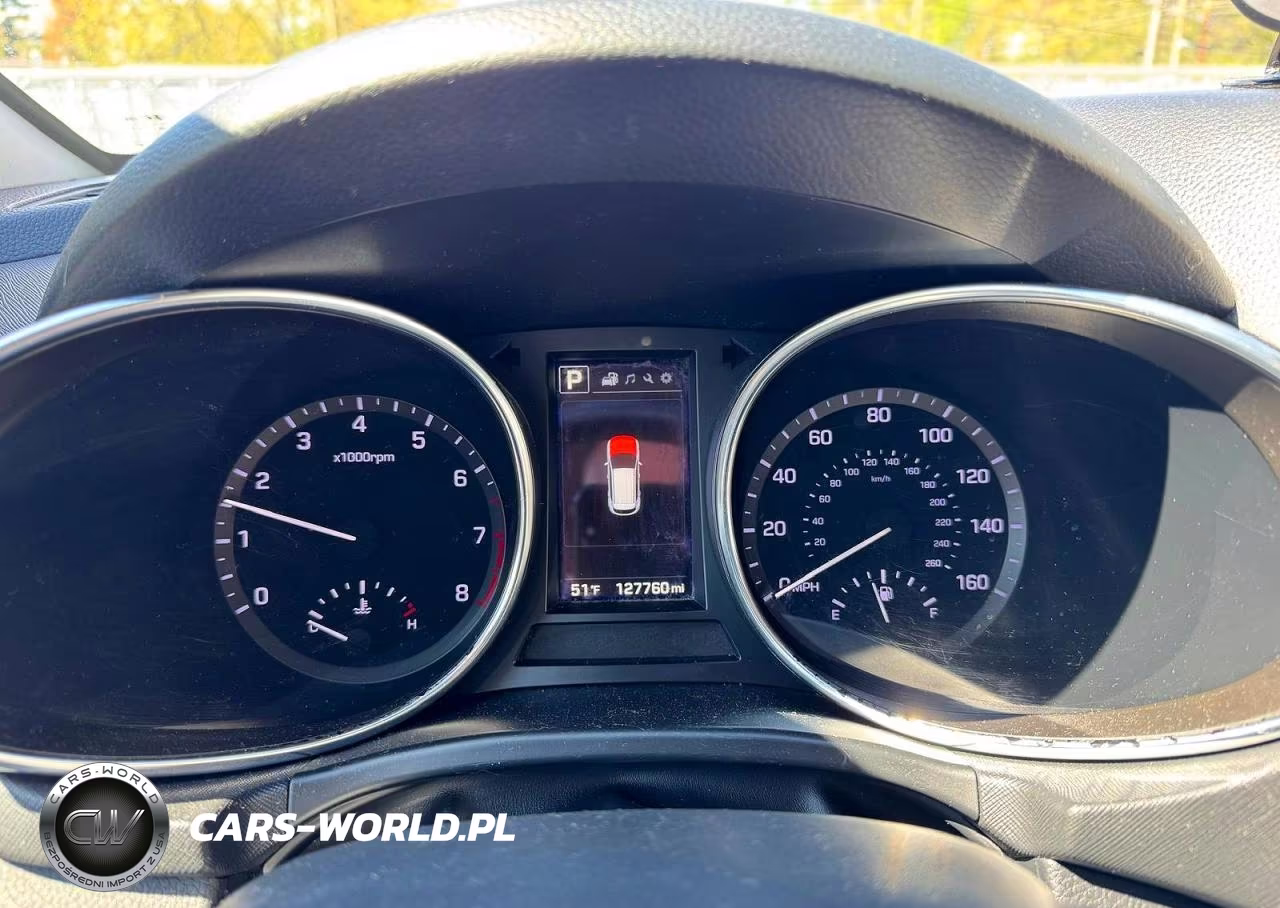 2017 Hyundai Santa Fe Se VIN:KM8SNDHFXHU236780 - 10