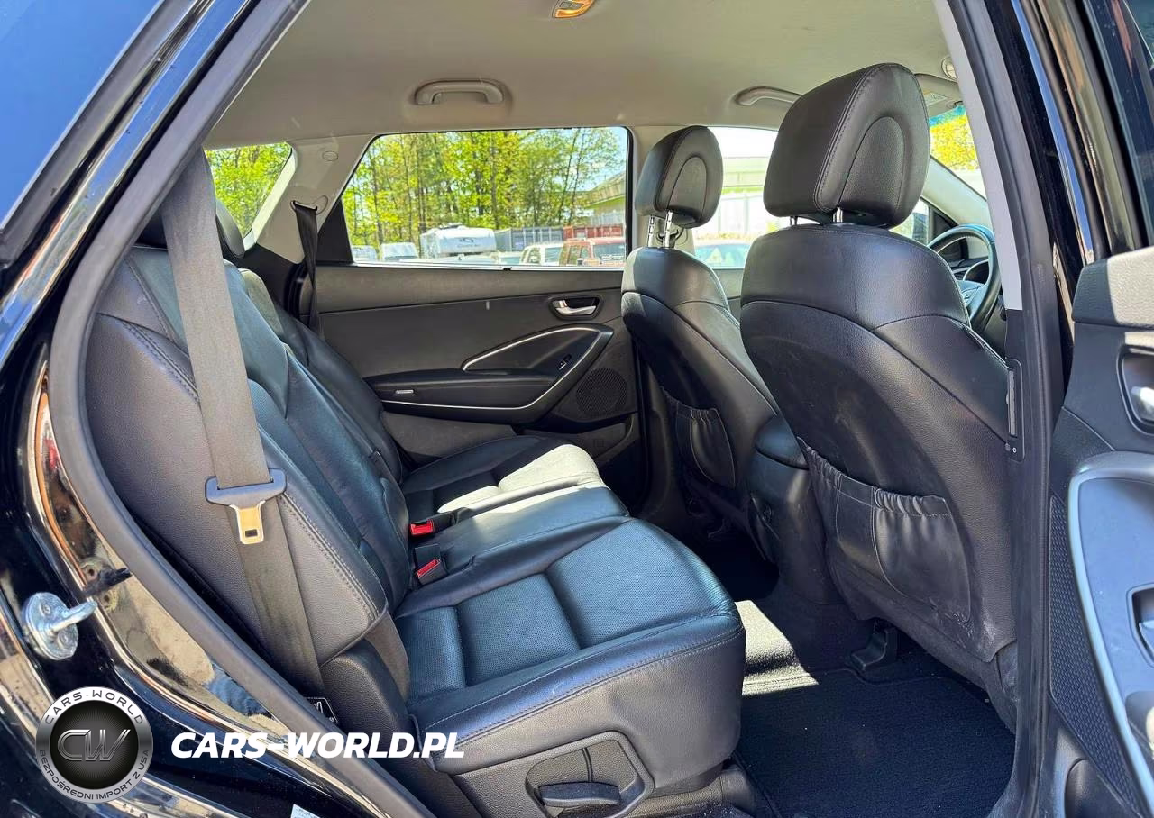 2017 Hyundai Santa Fe Se VIN:KM8SNDHFXHU236780 - 12
