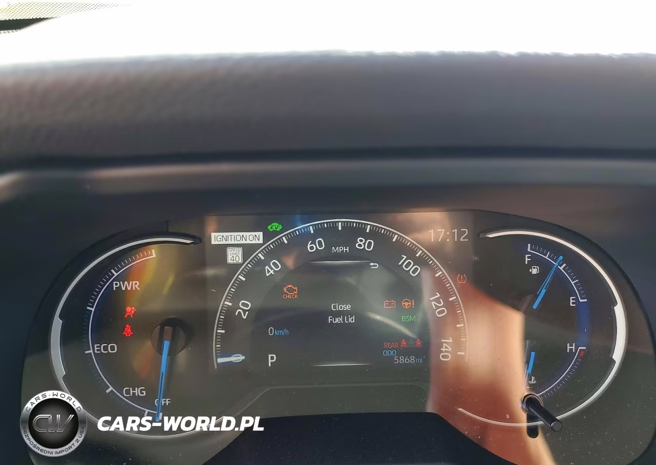 2025 Toyota Rav4 Hybrid Xle VIN:4T3RWRFV6SU206709 - 9