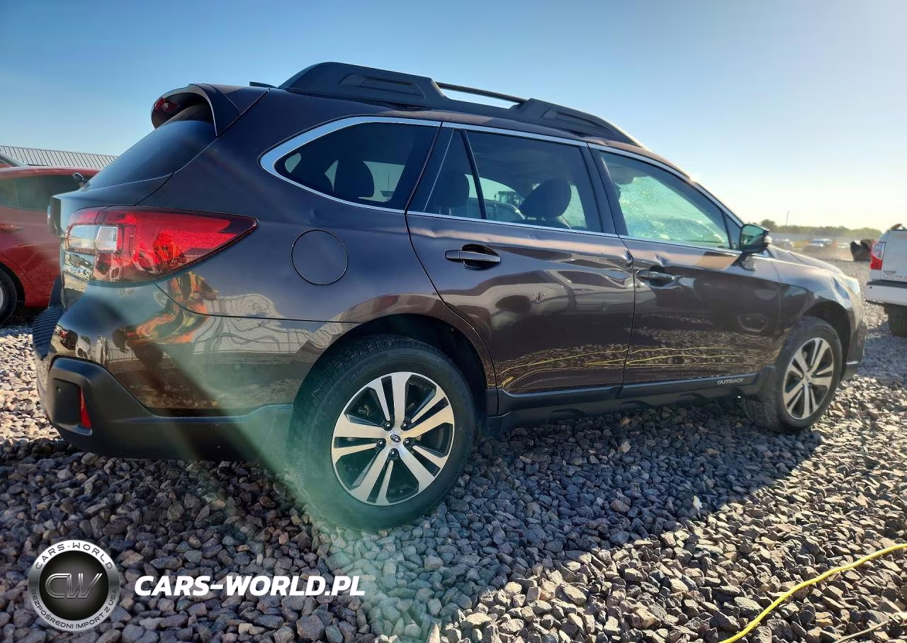 2019 Subaru Outback 2.5I Limited VIN:4S4BSANC5K3225765 - 3