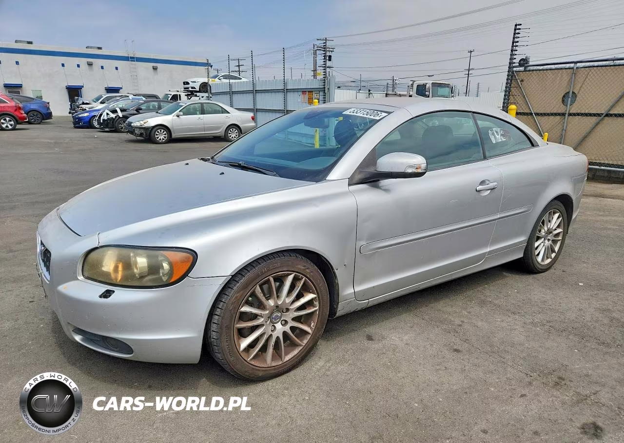 2009 Volvo C70 T5