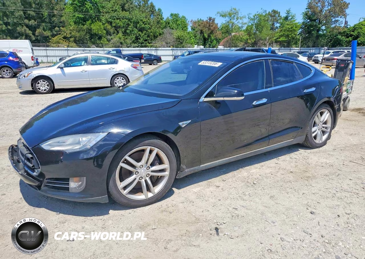 2014 Tesla Model S