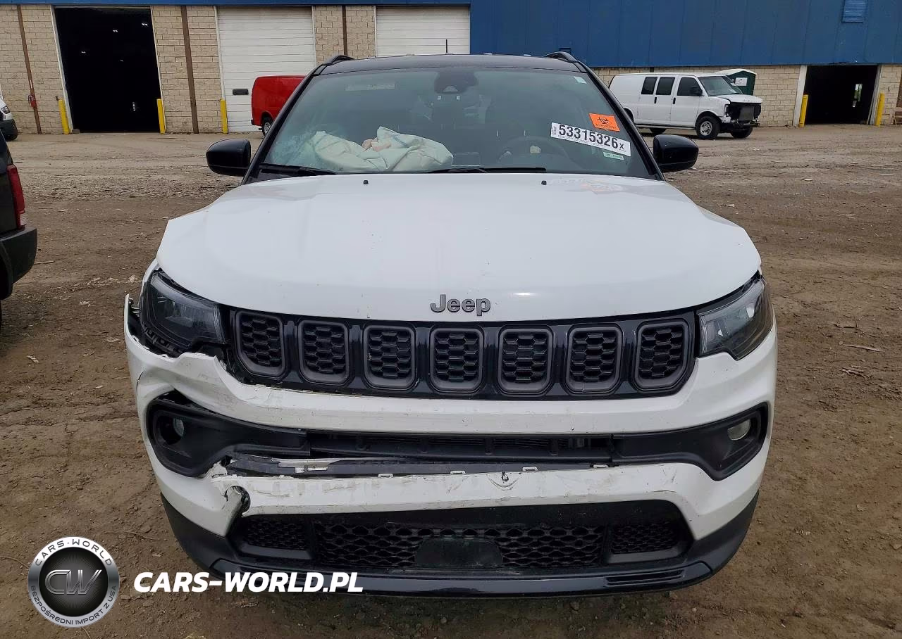 2024 Jeep Compass Latitude VIN:3C4NJDBN1RT112082 - 5