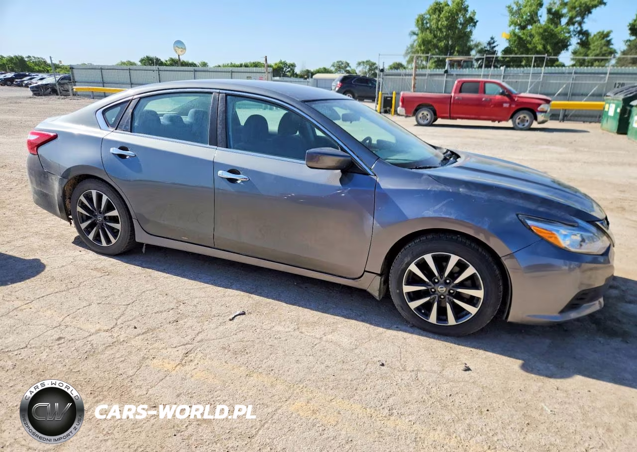 2017 Nissan Altima 2.5 Sv VIN:1N4AL3AP6HC232093 - 4