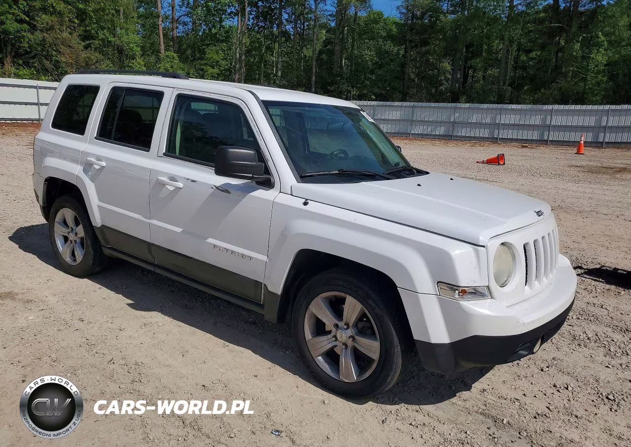 2014 Jeep Patriot Latitude VIN:1C4NJPFB9ED819271 - 4