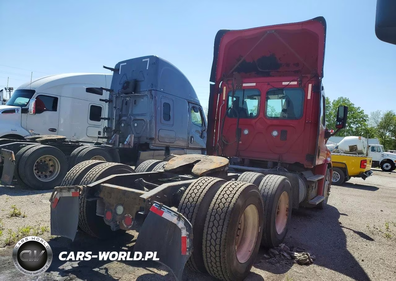 2016 Freightliner Cascadia 113 VIN:3AKJGBDV2GDHA6350 - 4