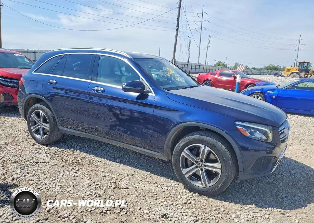 2018 Mercedes-Benz Glc 300 4Matic VIN:WDC0G4KB2JV085973 - 4