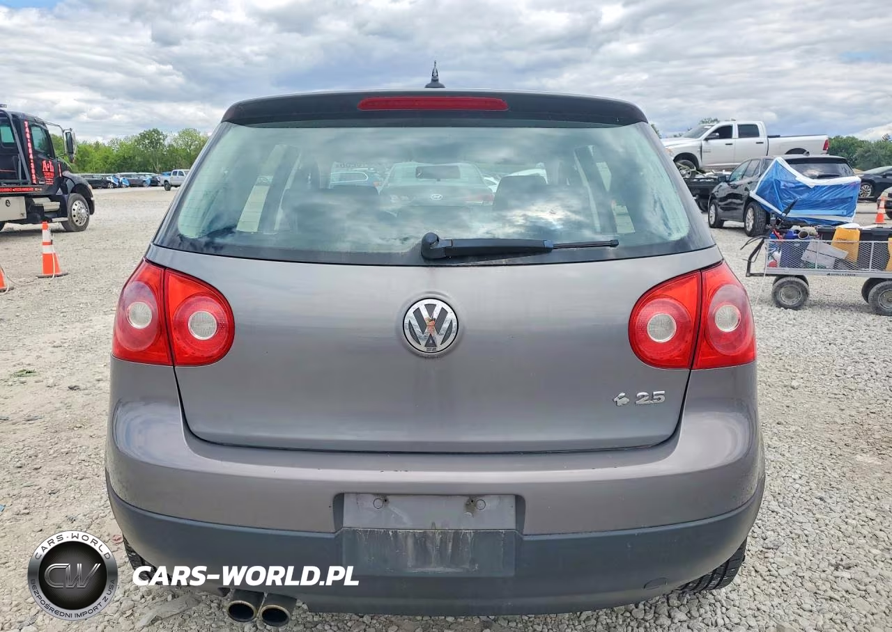 2008 Volkswagen Rabbit VIN:WVWDB71K88W335083 - 6