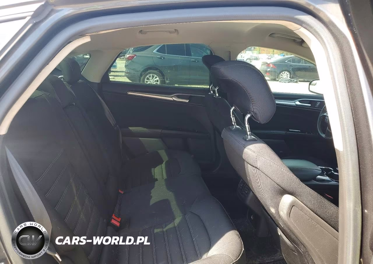 2015 Ford Fusion Se VIN:3FA6P0H75FR143340 - 10