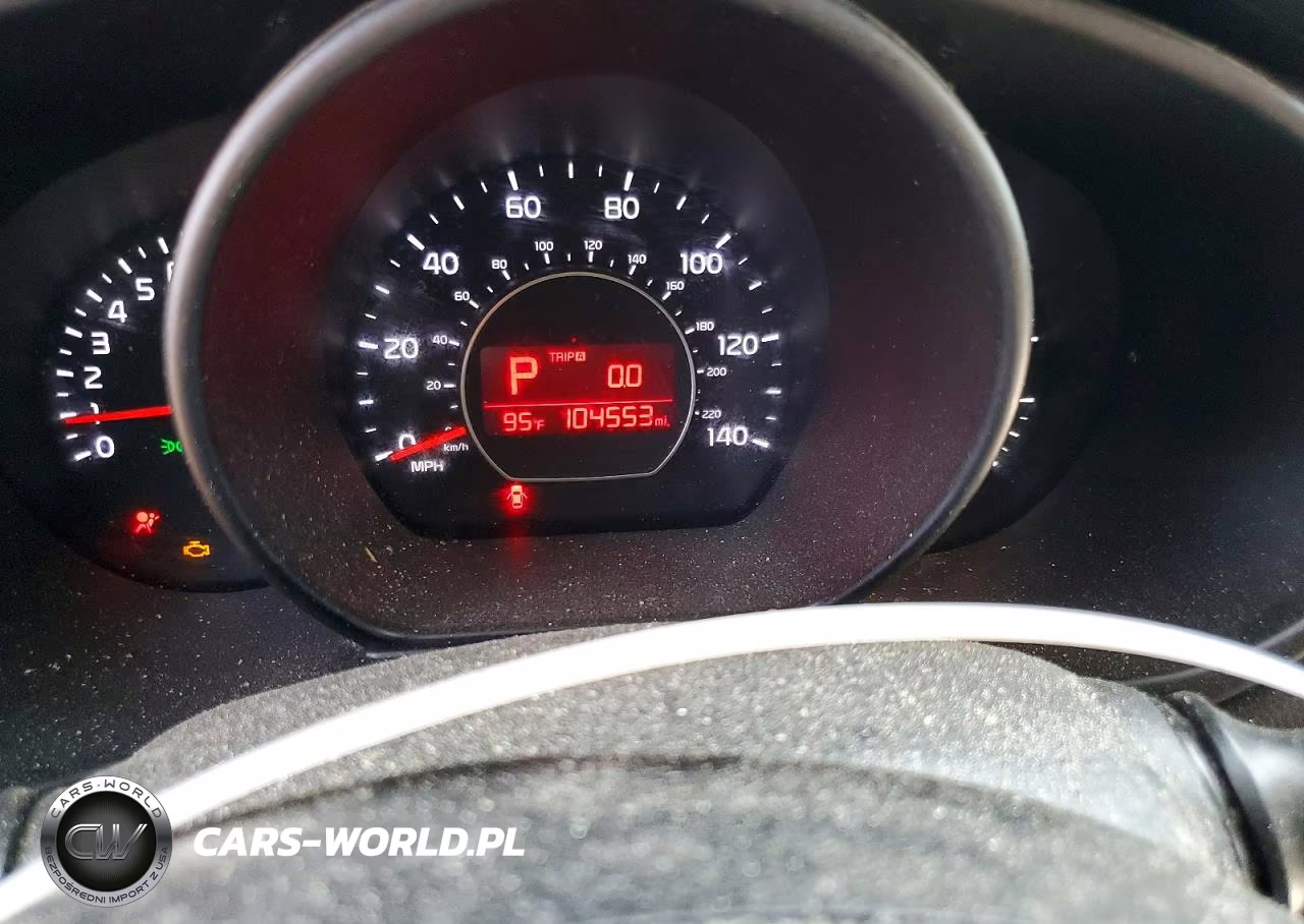 2017 Kia Soul + VIN:KNDJP3A51H7438413 - 9