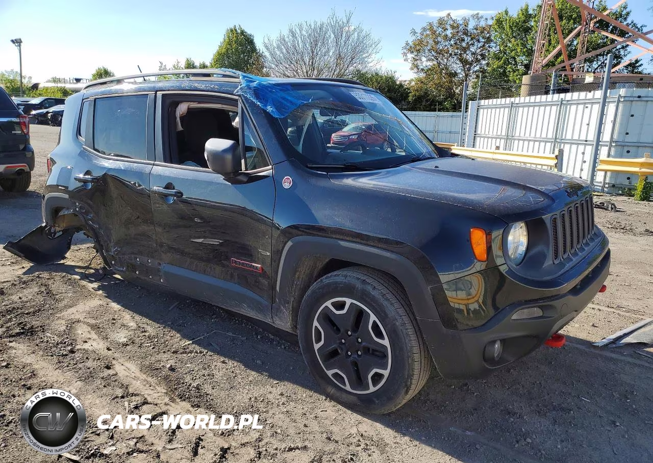 2016 Jeep Renegade Trailhawk VIN:ZACCJBCT1GPC93729 - 4