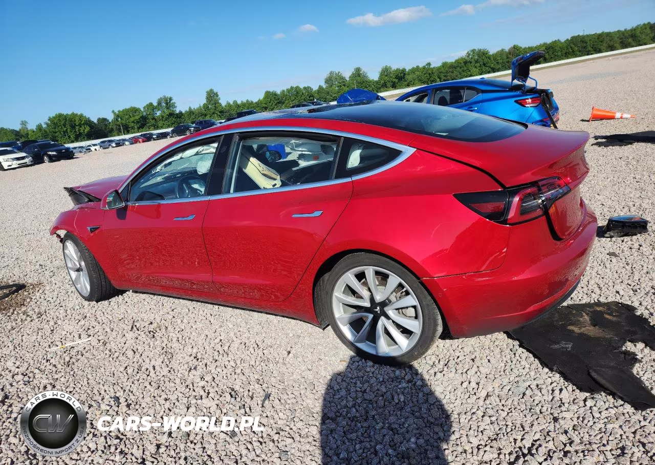 2018 Tesla Model 3 VIN:5YJ3E1EB3JF117105 - 2