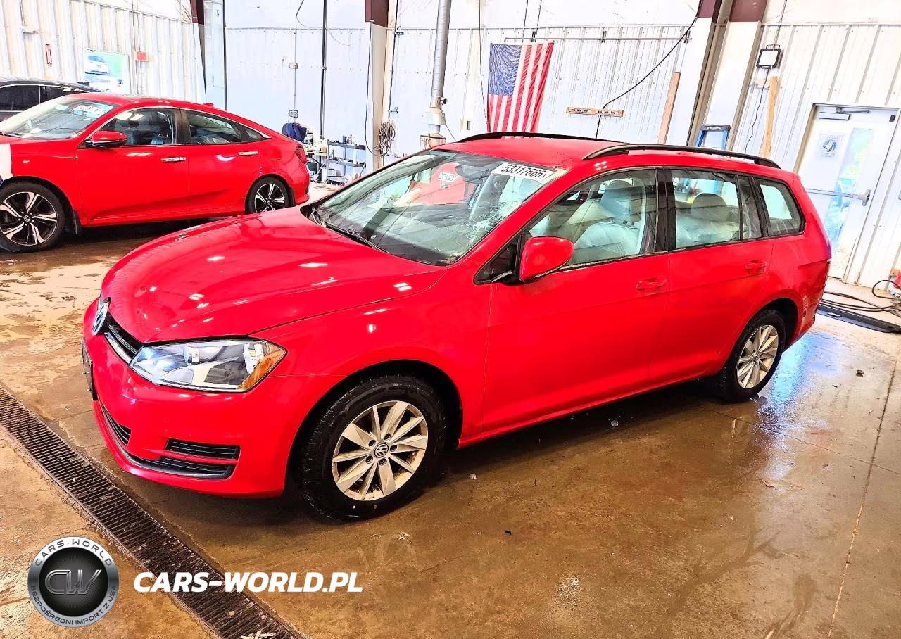 2017 Volkswagen Golf Sportwagen S