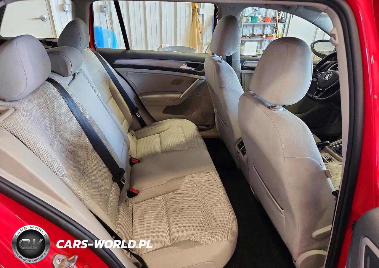 2017 Volkswagen Golf Sportwagen S VIN:3VWC17AU6HM536641 - 10