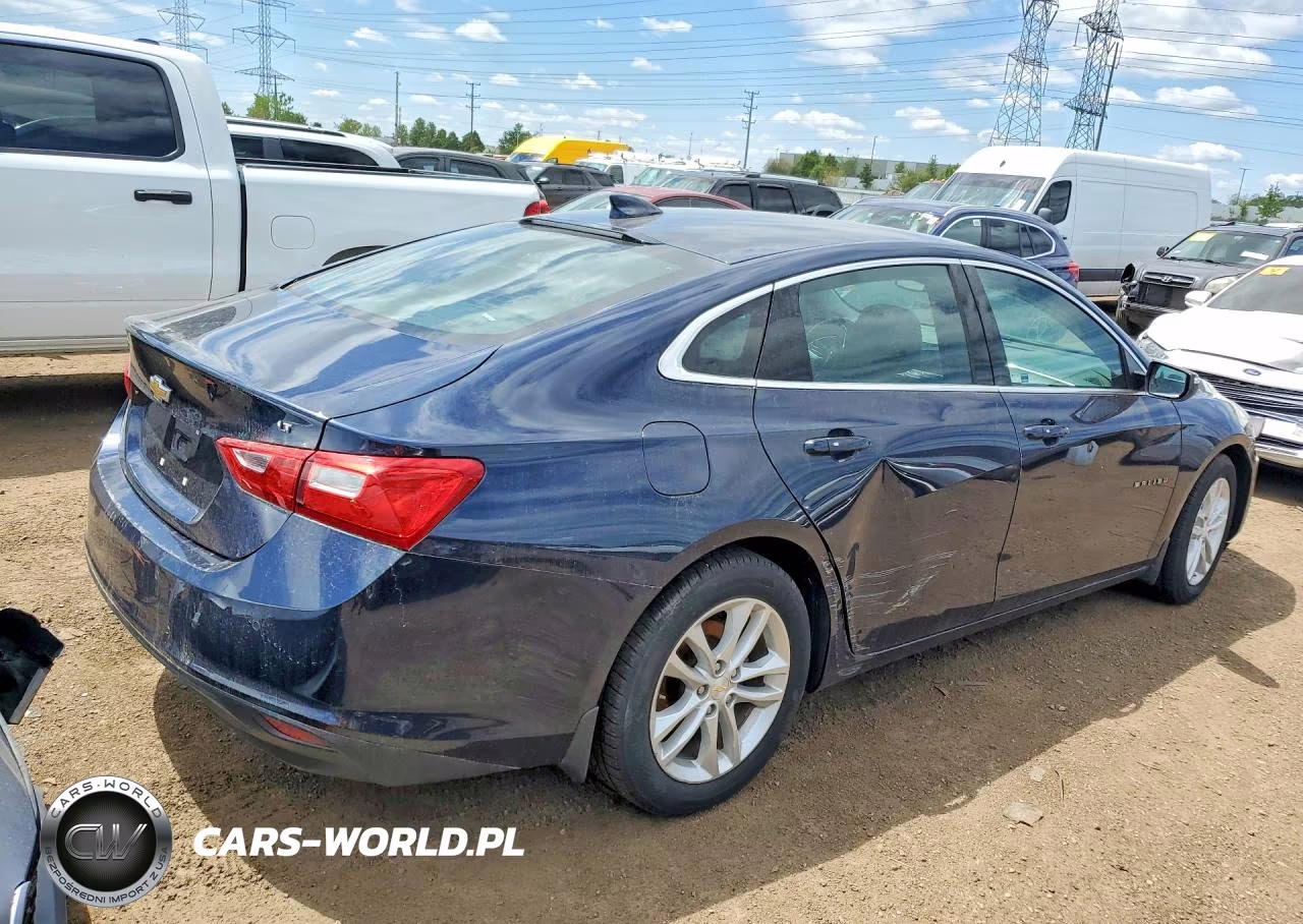 2018 Chevrolet Malibu Lt VIN:1G1ZD5STXJF166422 - 3