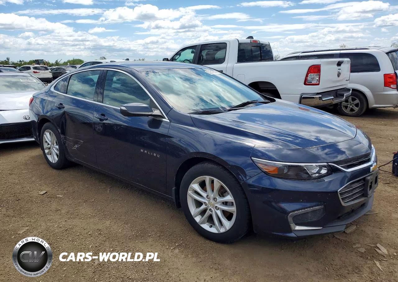 2018 Chevrolet Malibu Lt VIN:1G1ZD5STXJF166422 - 4