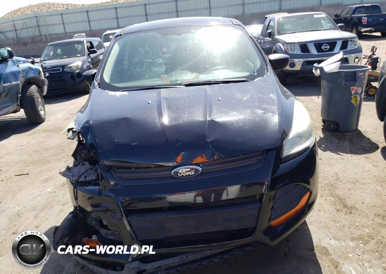 2016 Ford Escape S VIN:1FMCU0F79GUB99862 - 5