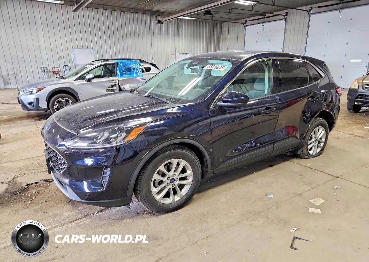 2021 Ford Escape Se