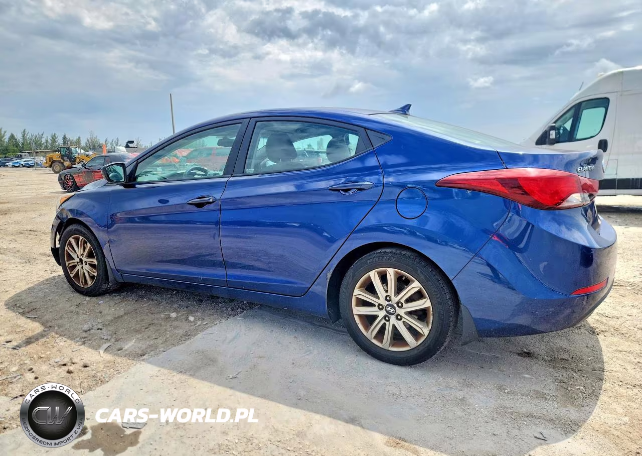 2015 Hyun Elantra VIN:5NPDH4AE8FH583702 - 2