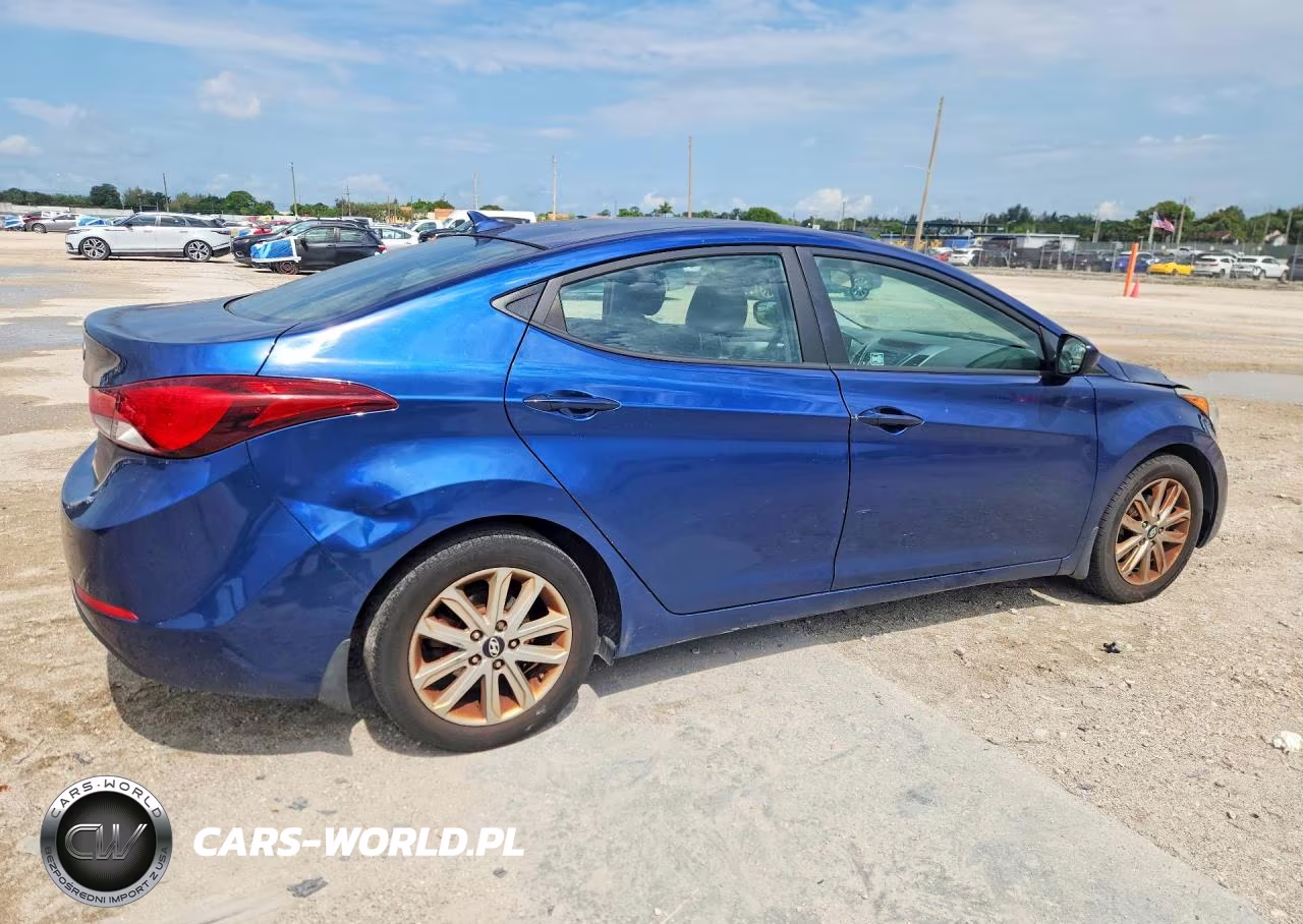 2015 Hyun Elantra VIN:5NPDH4AE8FH583702 - 3